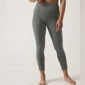 Athleta Women’s Ultra High Rise Elation 7/8 Tight Grey Heather Small